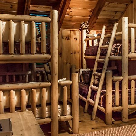 Hatfield Hideaway Пиджен-Фордж Экстерьер фото